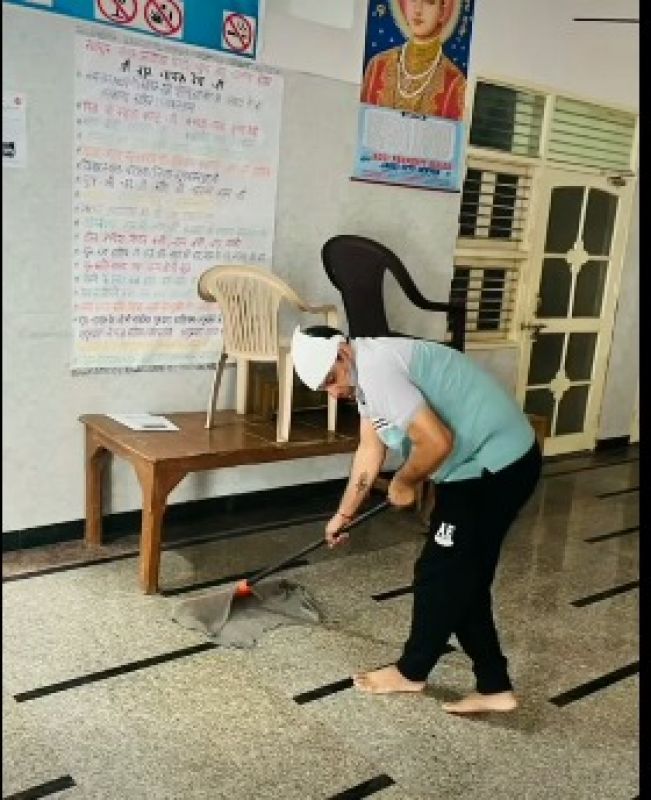 BJP Leader Sandeep Daima Issues Apology at Gurdwara Sahib for Controversial Statement