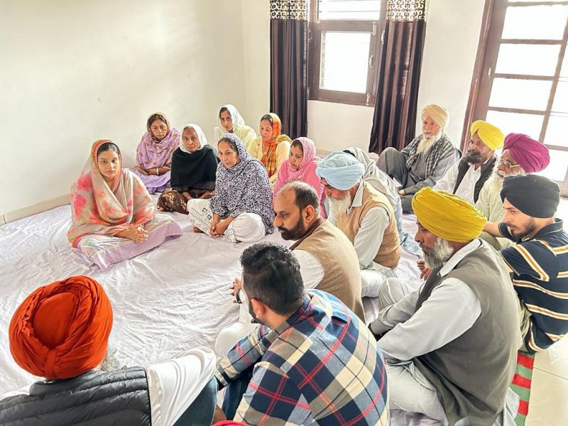 Punjab CM Bhagwant Singh Mann Wife Dr. Gurpreet Kaur Visits Martyr Harsimran Singh's Family in Dhuri to Extend Condolences
