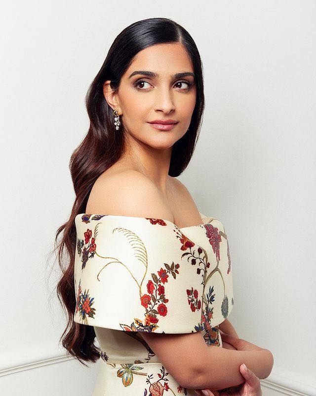 You Surely can not take your eyes off Sonam Kapoor's floral beauty