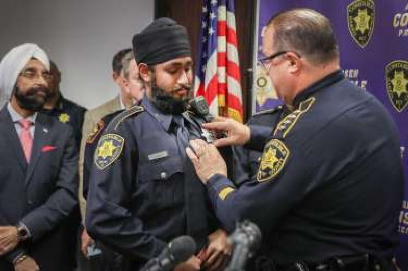 Harris County swears in first Sikh deputy constable
