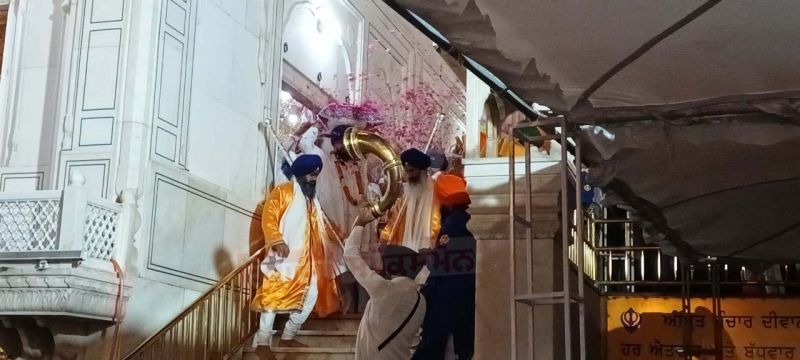 Sachkhand Sri Harmandir Sahib, Amritsar (19-06-2023)
