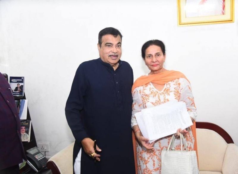 MP Preneet Kaur Meets Union Minister Nitin Gadkari to Address Road Problems Caused by Floods in Patiala 