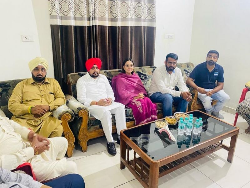 Moga Chairman Rajinder Pal Singh Gill & SAD Panchayat Member Seet Kaur Joins AAP