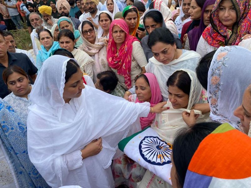 Minister Anmol Gagan Maan Paid Tributes to Martyr Colonel Manpreet Singh & Shared Grief with Family