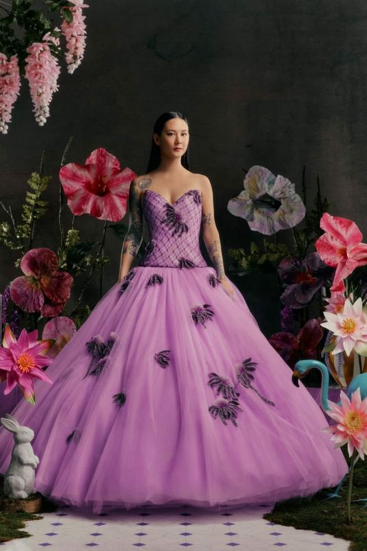 Glamour Unleashed: Captivating Runway Moments at New York Fashion Week 2023
