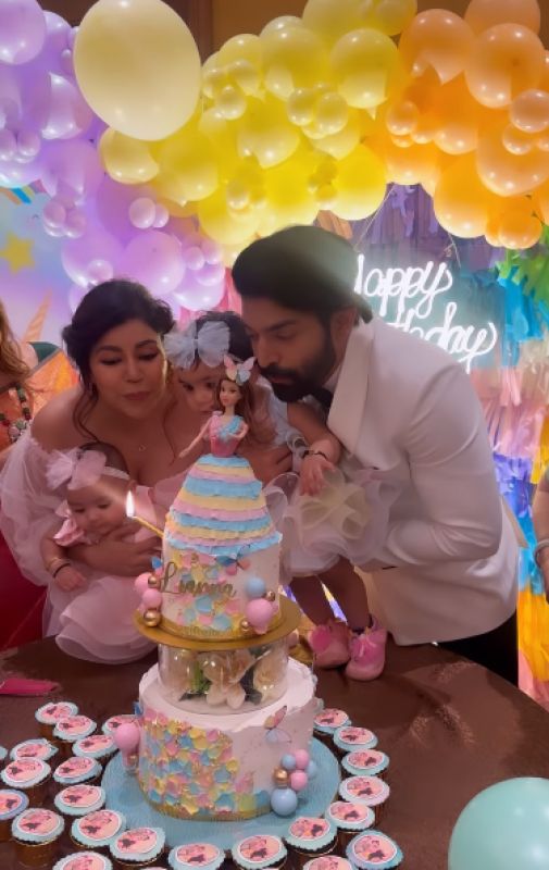 Debina Bonnerjee & Gurmeet Choudhary Celebrates daughter Lianna’s 1st Birthday
