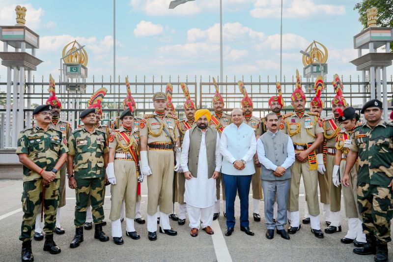 CM Bhagwant Mann, Himachal CM Sukhwinder Sukhu, & Delhi LG Vinai Kumar Saxena Witness Wagga Border Parade in Amritsar 