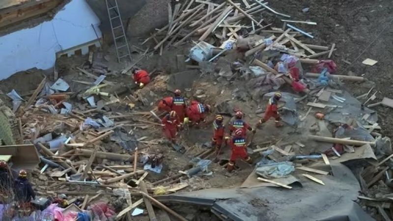 Tragedy Strikes as Earthquake Claims 111 Lives and Leaves Over 400 Injured in China