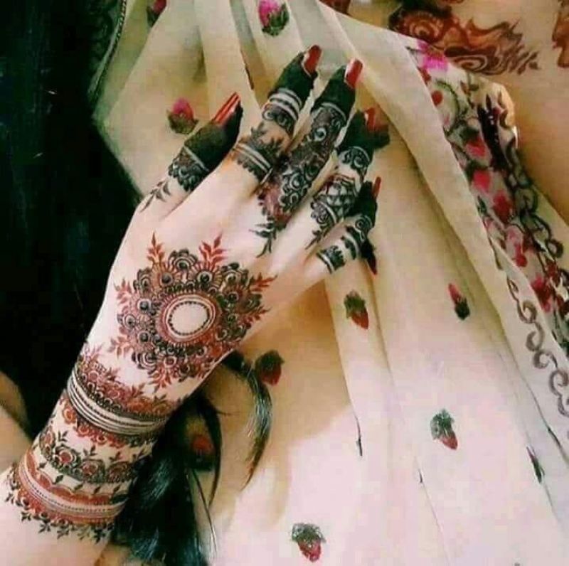 Mehndi Designs 