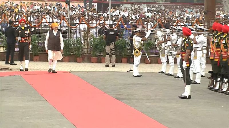  Independence Day 2023: PM Narendra Modi hoisted the National Flag at the Red Fort in Delhi