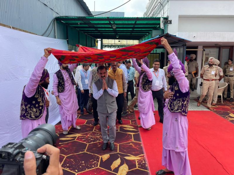 Hearty Welcome of North Regional Council Meeting Guests in Amritsar 