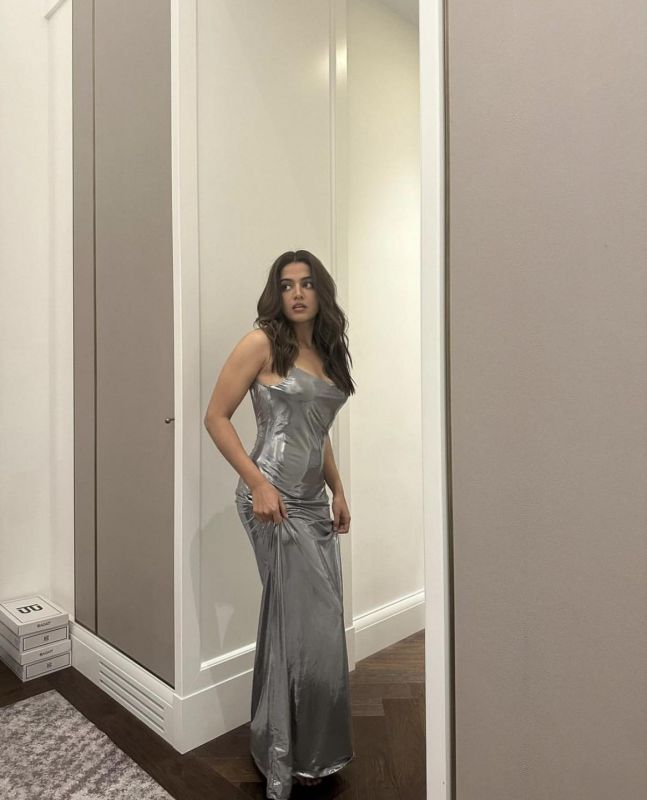 Wamiqa Gabbi looks Sizzling Hot in Shimmering Silver Dress: The Ultimate Room Illuminator!"
