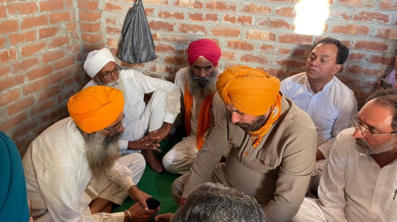 Navjot Singh Sidhu, With Family of Lovepreet Singh 