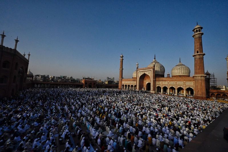 Eid Prayers offered at Jama Masjid in Delhi