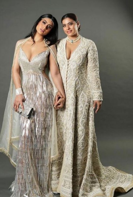 Kajol & Nysa Devgn Poses Together