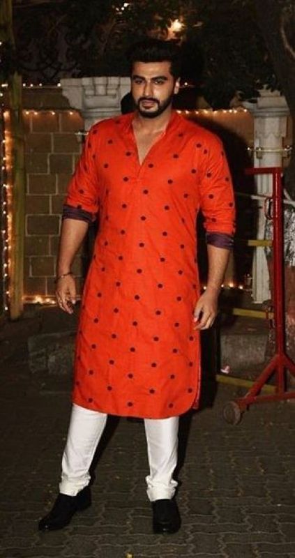 Sonam Kapoor Mehendi Ceremony