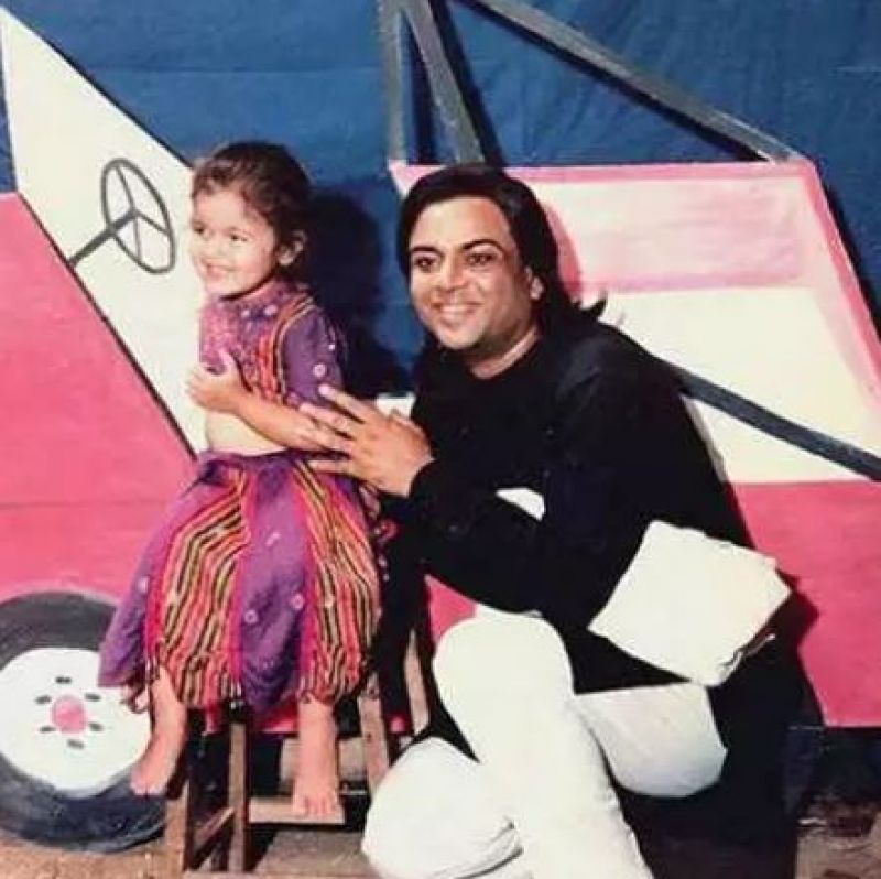 Cute Childhood Pictures of New Mommy- Alia Bhatt