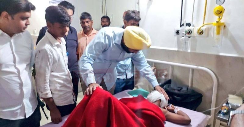 MP Gurjeet Aujla Meets Victims of Tragic Bus Accident in Jammu. Ten Pilgrims who were on their way to the Mata Vaishno Devi shrine of the same family were killed and several injured after a bus skidded off the Jammu-Srinagar national highway and fell into a deep gorge near Jhajjar Kotli in Jammu on Tuesday. 
