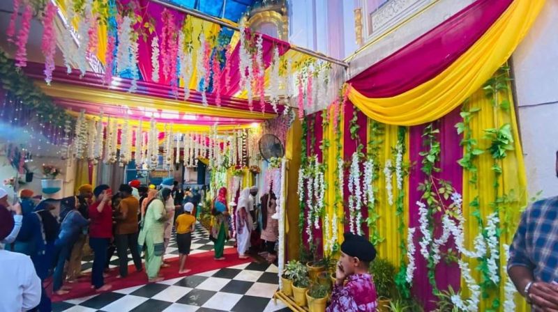 Adorned Glory: Gurdwara Kandh Sahib, Batala Shines Bright on Sri Guru Nanak Dev Ji's Wedding Anniversary. Sangat Gathers in Reverence, Celebrating the Sacred Union of Sri Guru Nanak Dev Ji