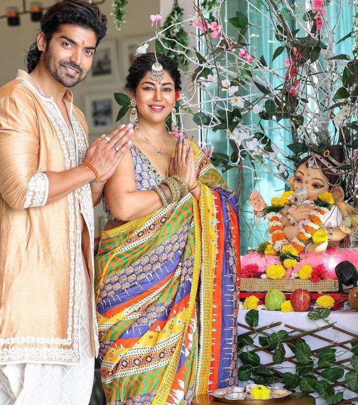 Sneak Peek into Ganesh Chaturthi Celebrations of Celebrities