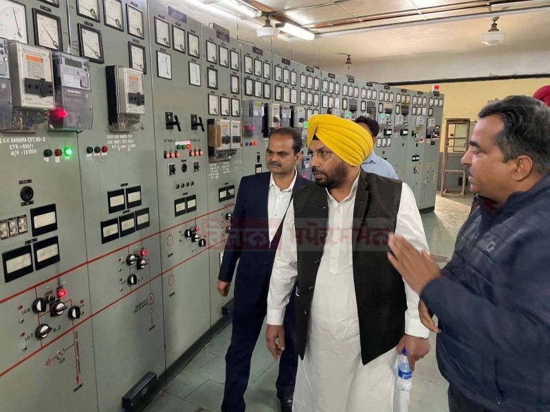 Cabinet Minister Harbhajan Singh ETO visits PSPCL plant in Himachal Pradesh
