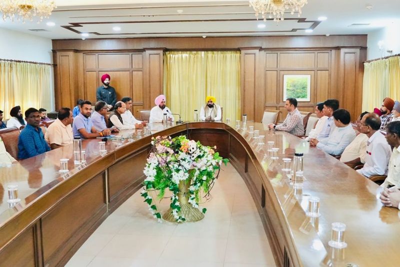 CM Bhagwant Mann Meets Chairman & Officers of Mandi Board of Various States