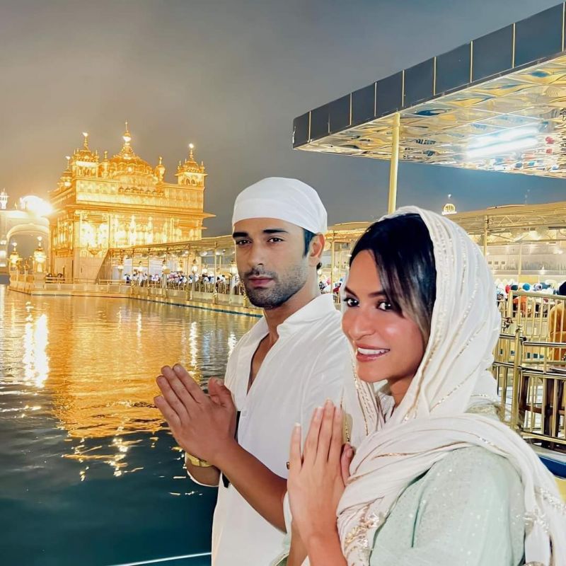 Actor Pulkit Samrat Pays Obeisance at Golden Temple, Amritsar