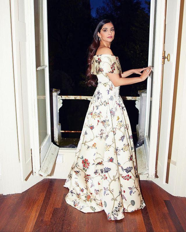 You Surely can not take your eyes off Sonam Kapoor's floral beauty