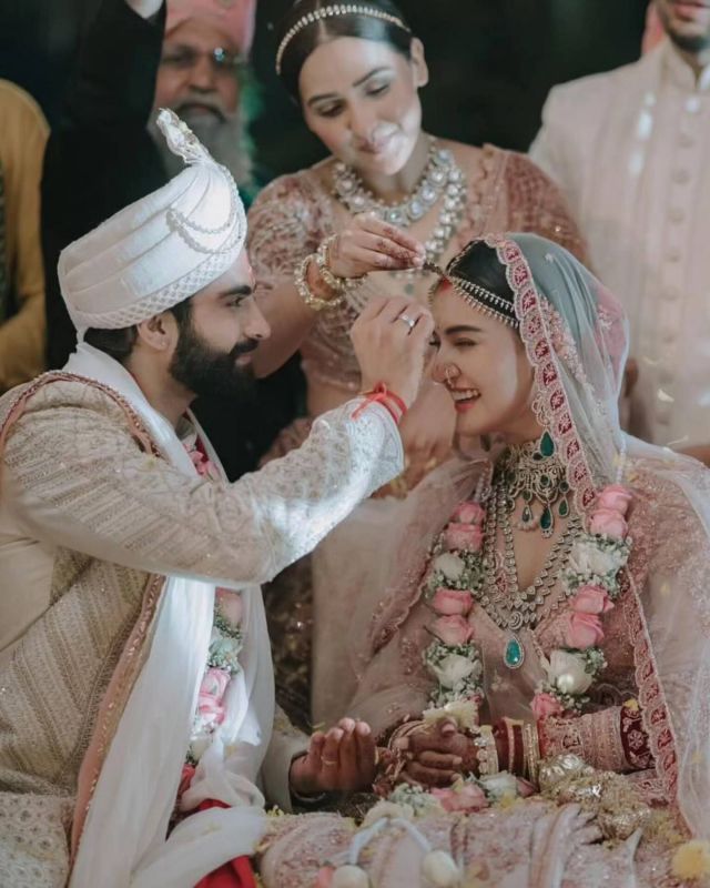 Mukti Mohan Ties the Knot with 'Animal' Star Kunal Thakur, See Pics