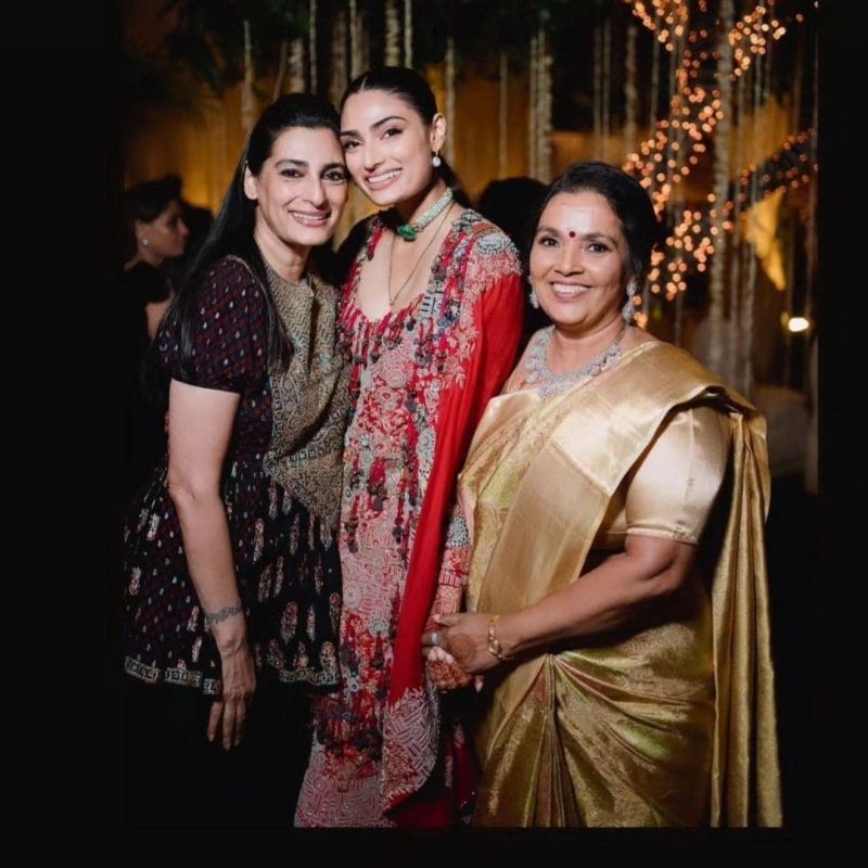 Athiya Shetty with Mother 
