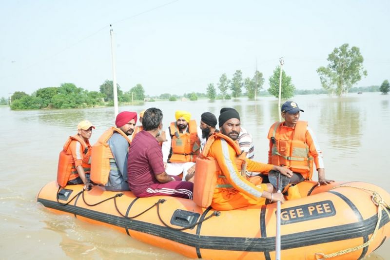 Punjab CM Bhagwant Mann visits flood affected villages of Hoshiarpur 