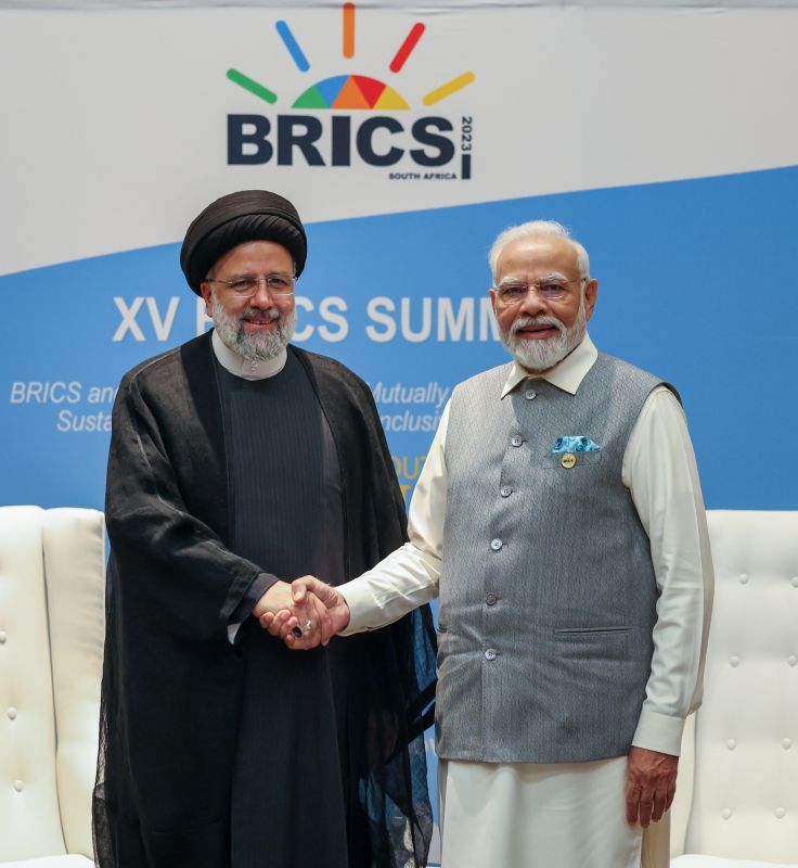 BRICS: PM Narendra Modi Holds Meeting with Iranian President Ebrahim Raisi