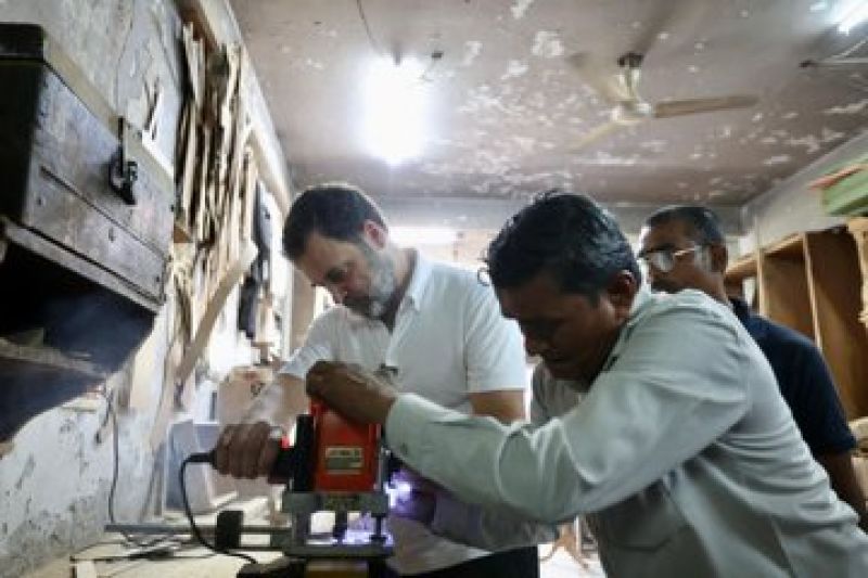 Rahul Gandhi Interacts with Carpentry Community During Visit to Delhi's Kirti Nagar Furniture Market
