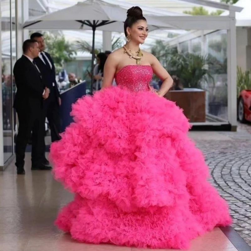 B-Town Star Urvashi Rautela Wears Pop Pink Gown with Crocodile Necklace at Cannes 2023
