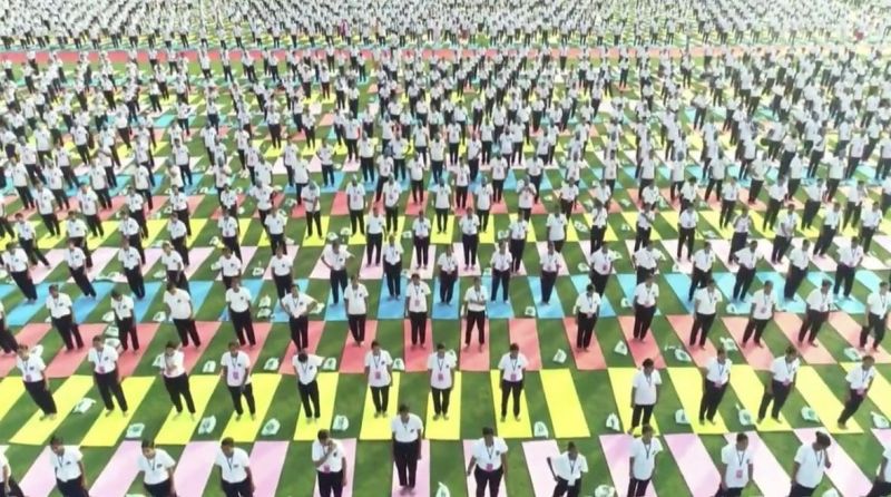 CM Bhagwant Mann Practiced Yoga with nearly 15,000 People at Jalandhar 
