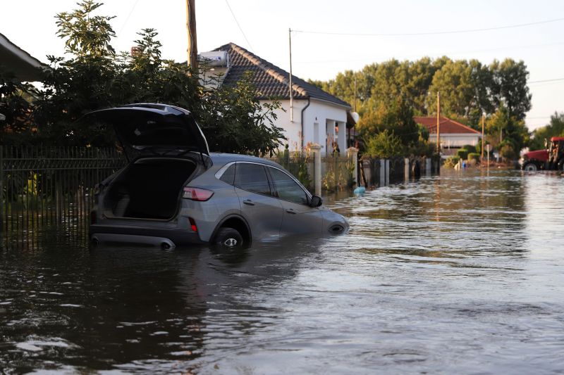 Flood Wreaks Havoc in Central Greece, 11 People Dead, Several Missing