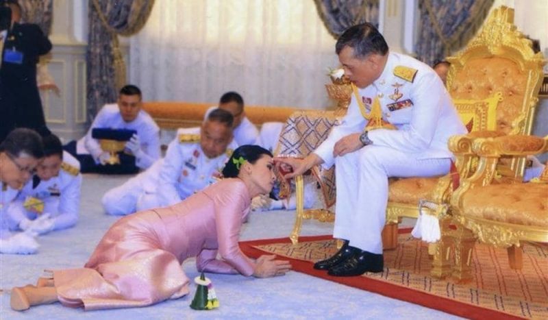 Thailand king ‘isolates’ himself with harem of 20 women amid COVID-19 pandemic