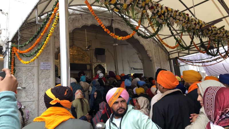 Shaheedi Sabha: Devotees Pays Obeisance at Gurdwara Sri Fatehgarh Sahib 