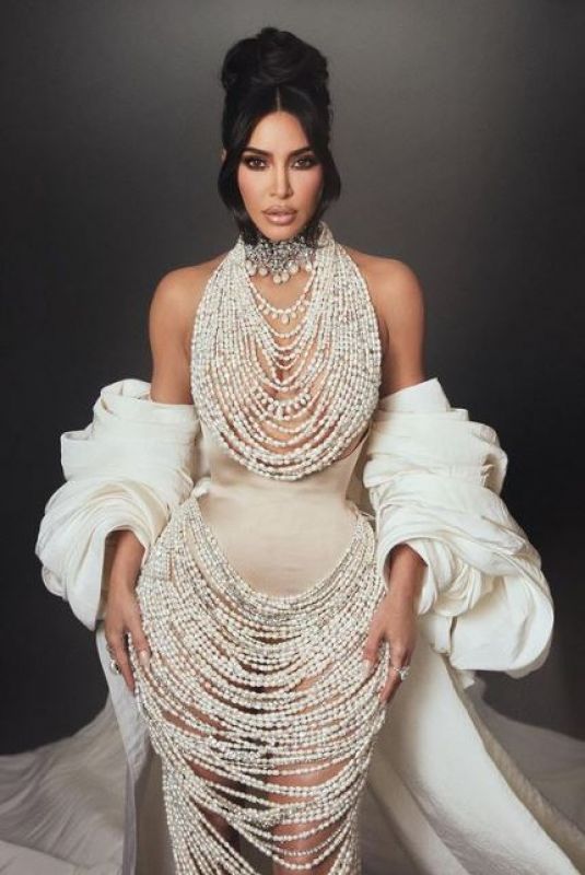 American model, media personality, and businesswoman Kim Kardashian wears pearl naked dress at Met Gala 2023
