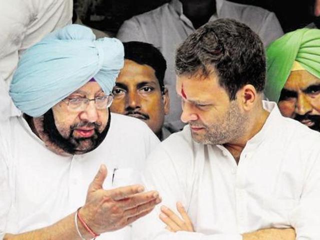 Rahul meets Capt Amarinder to condole the death of his mother